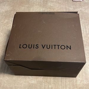 Louis Vuitton- Purse Box Large